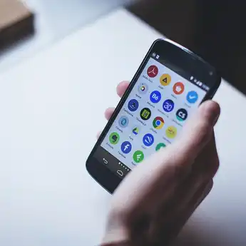 Jangan Panik, 6 Masalah Ponsel Paling Umum dan Cara Mengatasinya