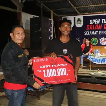 Sekda Landak Apresiasi Seluruh Tim Turnamen Pahauman Banteng Cup 2023