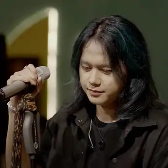 Lirik dan Chord 'Sia-sia Merindu' yang Dibawakan Maulana Ardiansyah