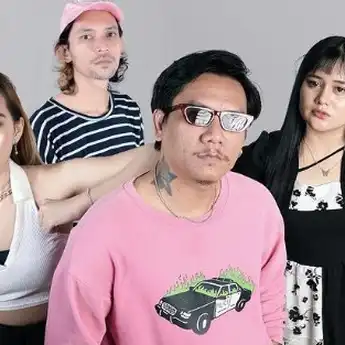 Lirik Lagu Nanti Kita Seperti Ini - Batas Senja: Makna dan Tafsiran