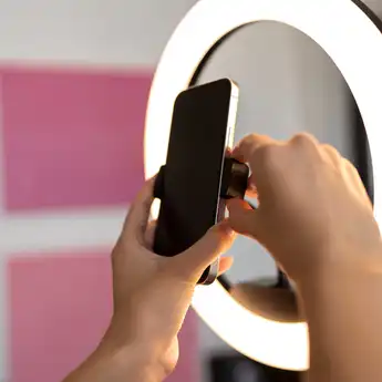 5 Cara Mengembalikan Akun TikTok yang Hilang, Gak Usah Panik!