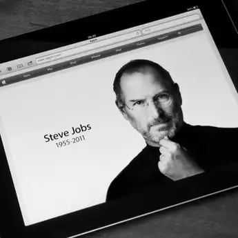 15 Kata-kata Inspiratif dan Membangun Motivasi dari Steve Jobs