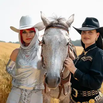 Lirik dan Terjemahan Lagu Unhealthy - Anne-Marie feat Shania Twain