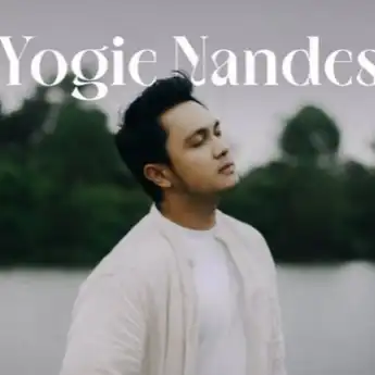 Lirik Lagu Lewat Semesta - Yogie Nandes yang Viral di TikTok!