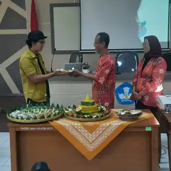 Potong Tumpeng dan Doa Bersama Jelang FSY 2023