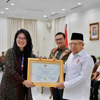 Komitmen Bantu Percepatan Penurunan Stunting, Radio Sonora Raih Penghargaan Dari Wapres RI
