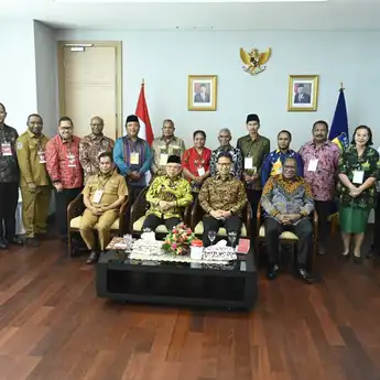 Wapres Minta Penguatan Kolaborasi Pemangku Kepentingan untuk Perdamaian di Papua
