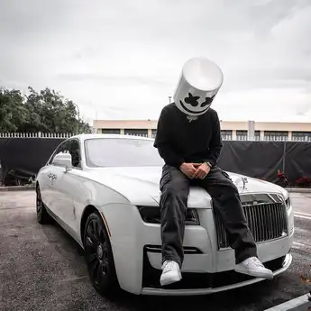 Makna Lagu Silence - Marshmello feat Khalid