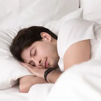 Sering Insomnia? Ini 9 Cara Agar Cepat Tidur yang Bisa Kamu Coba!
