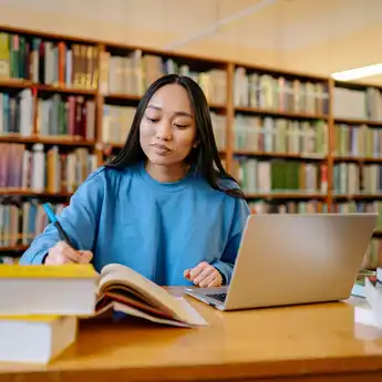 Materi Bahasa Inggris Kelas 10 Semester 1 dan 2 Kurikulum Merdeka serta Link Buku