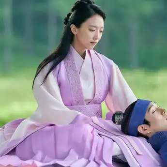 Profil, Biodata, Umur, Instagram Pemain Drama Korea Moon In The Day