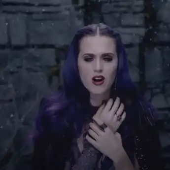 Lirik Lagu dan Terjemahan 'Wide Awake' - Katy Perry yang Viral di TikTok