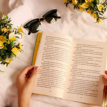 43 Contoh Idiom dalam Bahasa Indonesia Beserta Artinya