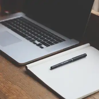 5 Cara Ganti Wallpaper Laptop Windows 7, 8, 10, 11 dan Mac dengan Mudah