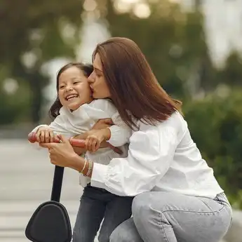 4 Fakta Menarik Seputar Anak Bungsu yang Perlu Diketahui.   