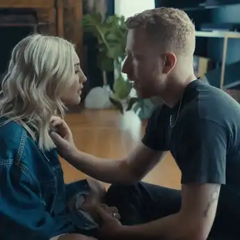 Makna Lagu If the World Was Ending - JP Saxe feat. Julia Michaels