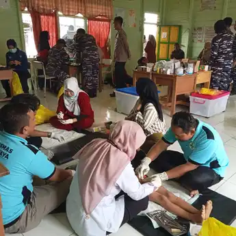 Duet BKKBN Kalsel dan Lanal Banjarmasin, Gelar Bakti Sosial dan KB Atasi Stunting
