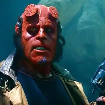 Sinopsis 'Hellboy', Kisah Keturunan Iblis yang Selamatkan Bumi