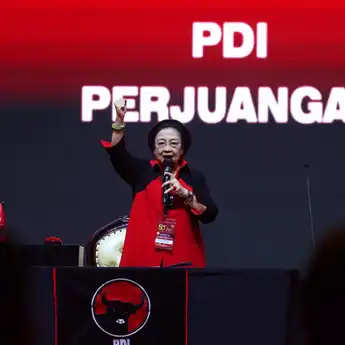 Megawati: Kalau Cinta Rakyat, Harus Berani Teguh dan Melindungi