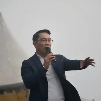 Bawaslu Jabar Akan Segera Panggil Ridwan Kamil