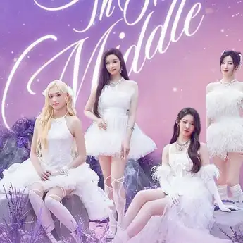 Lirik dan Terjemahan Lagu 'Stuck In The Middle' – BABYMONSTER