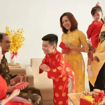 40 Ucapan Imlek 2025 untuk Orang Tua, Penuh Doa Bikin Haru