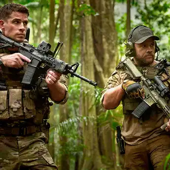 Sinopsis 'Land of Bad', Film Perang Terbaru yang Sedang Tayang di Bioskop