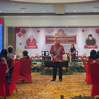 Cap Go Meh Bareng Smart FM: Temukan Keberuntungan di Tahun Naga Kayu!