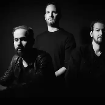 Makna Lagu Heavenly - Cigarettes After Sex, Terinspirasi dari Sunset!