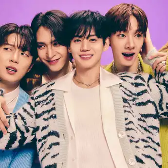 Lirik Lagu BODY - HIGHLIGHT, dengan Terjemahan Indonesia dan Inggris