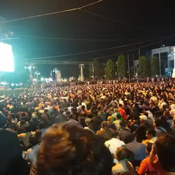 Warga Solo Siap Nobar Timnas Indonesia vs Vietnam di Depan Balai Kota