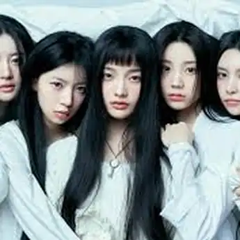Lirik Lagu 'Lucky Girl Syndrome' – ILLIT, Lengkap dengan Terjemahannya