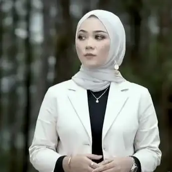 Lirik Lagu 'Janji Ka Janji Nanti Ka Nanti' - Fauzana dengan Artinya