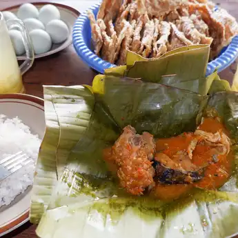 5 Rekomendasi Tempat Makan Siang di Sragen yang Wajib Dicoba