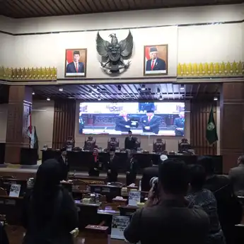 Rapat Paripurna ke-83 DPRD Sumsel dengan Agenda Tanggapan Gubernur Sumsel terhadap Pandangan Umum fraksi-fraksi DPRD Sumsel