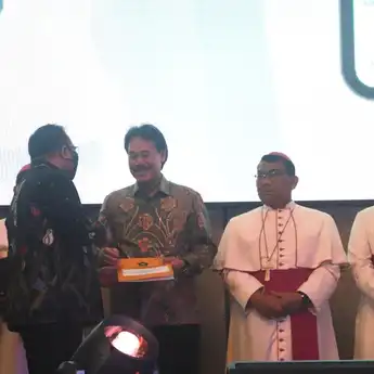 Menag RI Umumkan Rencana Kedatangan Paus Fransiskus dan Dukungan Penuh untuk Pengurus LP3KN