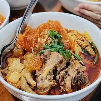 Resep Seblak Bandung Anti Gagal: Sensasi Pedas Gurih Paling Enak