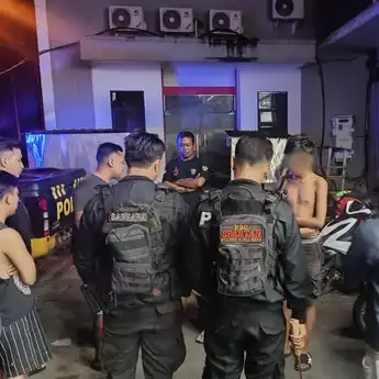 Polres Kubu Raya Gagalkan Aksi Tawuran dan Amankan 6 Remaja Yang Terlibat Beserta Barang Bukti