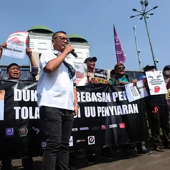 Jurnalis dan Organisasi Wartawan Gelar Aksi Tolak RUU Penyiaran