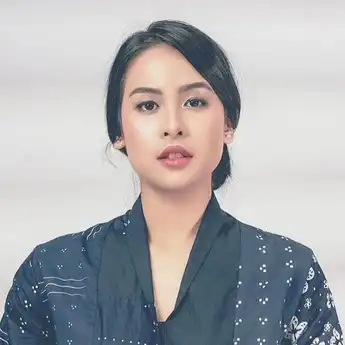 Lirik Lagu Rompi Biru - Maudy Ayunda: Beri Tahu Aku, Bila Jiwamu Juga Merindu