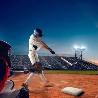 Softball: Pemain Pelambung dalam Permainan Softball Biasa Disebut?