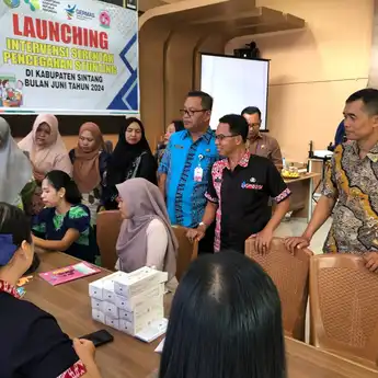 Kadiskes Sintang Launching Pengukuran Bayi Serentak