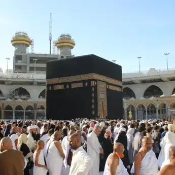 Suhu Makkah Sampai 42, Ini Tips Bagi Jamaah Haji Agar Tak Dehidrasi