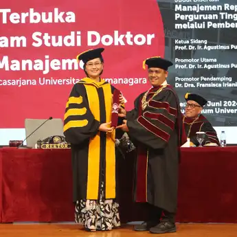 Untar Luluskan Doktor Pertama Ilmu Manajemen