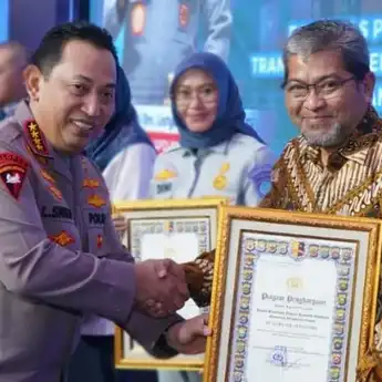 Arus Lebaran Sukses, Astra Infra Terima Penghargaan dari Kapolri