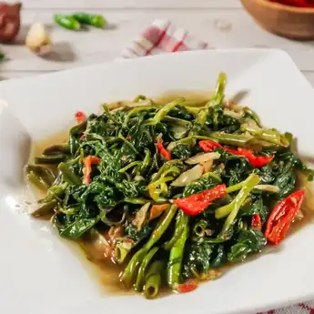 Resep Sambal Kangkung Campur Tauge, Nikmat dan Praktis      