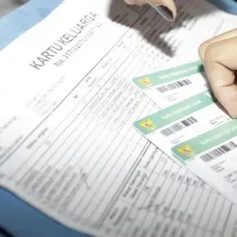 Bagaimana Cara Mencetak KK Secara Mandiri atau Cetak KK Online?