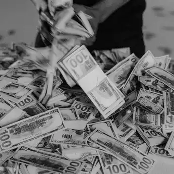 5 Shio Beruntung Besok 15 Januari 2025, Mandi Cuan Saldo ATM Bengkak