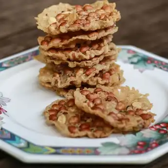 Resep Peyek Kacang Renyah dan Tahan Lama: Ide Jualan Menguntungkan
