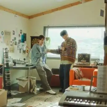 Lirik dan Terjemahan 'To Be Continued', Single Terbaru dari TRAX